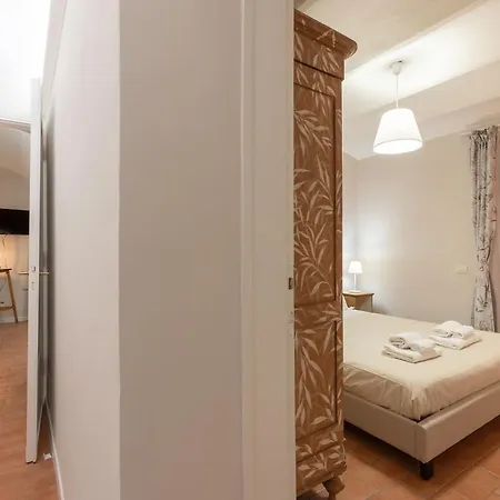 Sambrogio Suite-hosted By Sweetstay Florence