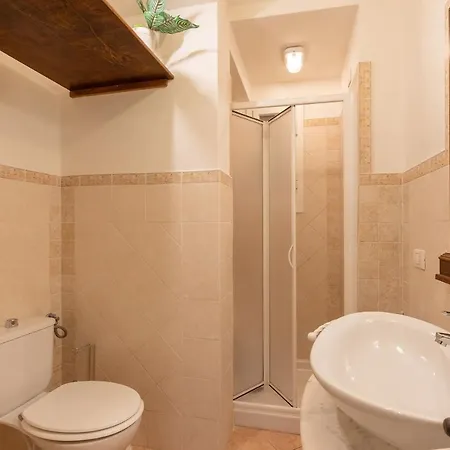 Sambrogio Suite-hosted By Sweetstay *